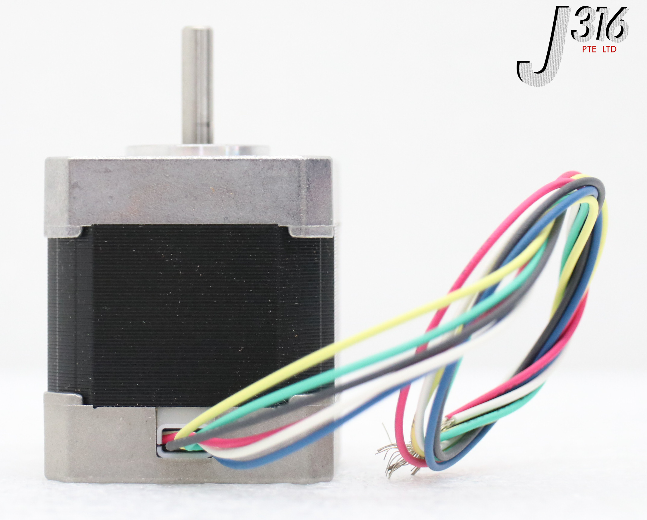 35079 ORIENTAL MOTOR 2-PHASE STEP MOTOR, 1.8 , VEXTA (NEW) PK245